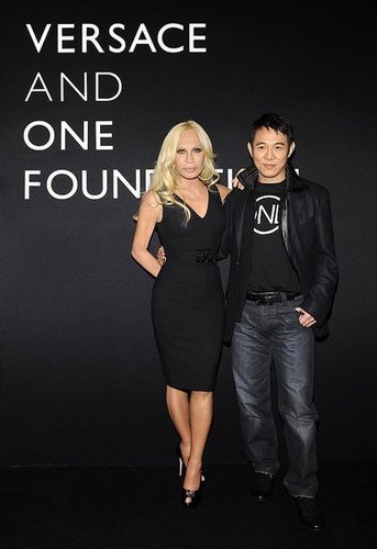 Versace Show Spring 2009 Line in Beijing, China