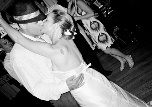 Beauty advice, dos and don'ts at a wedding from BellaSugar UK