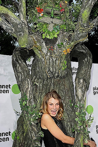 Angela Lindvall, Tree Hugger