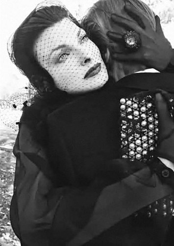 August 2008 Vogue Italia: Still A Fan of Black Clothes, But What About Black Models? August 2008 Vogue Italia: Still A Fan of Black Clothes, But What About Black Models?