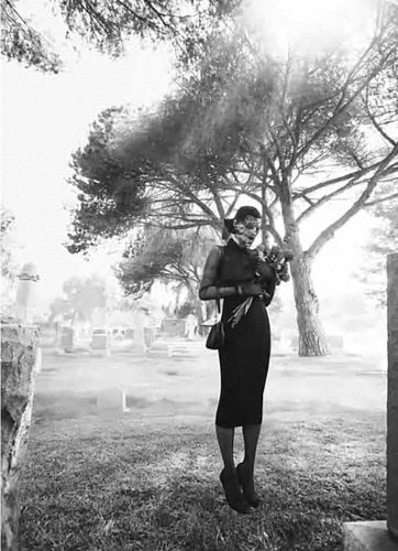 August 2008 Vogue Italia: Still A Fan of Black Clothes, But What About Black Models? August 2008 Vogue Italia: Still A Fan of Black Clothes, But What About Black Models?
