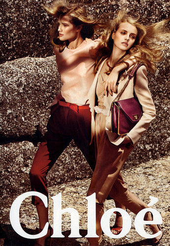 Chloé SS 09: Anna Maria Jadogsinska and Toni Garrn