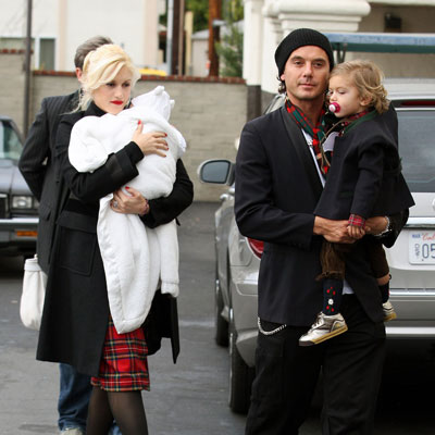 The Stefani-Rossdales Are in the Spirit The Stefani-Rossdales Are in the Spirit