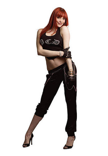 VIDEO:Carmit (former PCD) singing US National Anthem at WBO fight