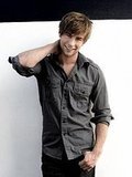 Sexiest Man Alive 2008:Chace Crawford or Ed Westwick?