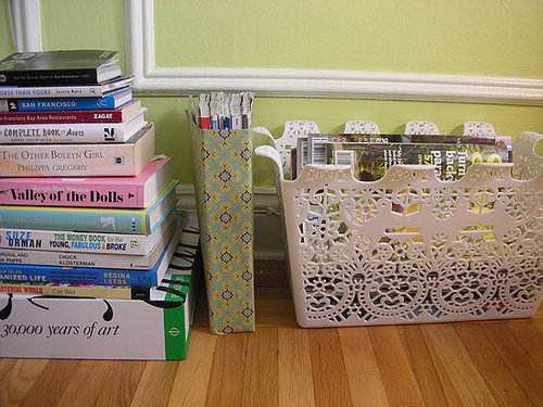 DIY: Cereal Box Magazine Holder