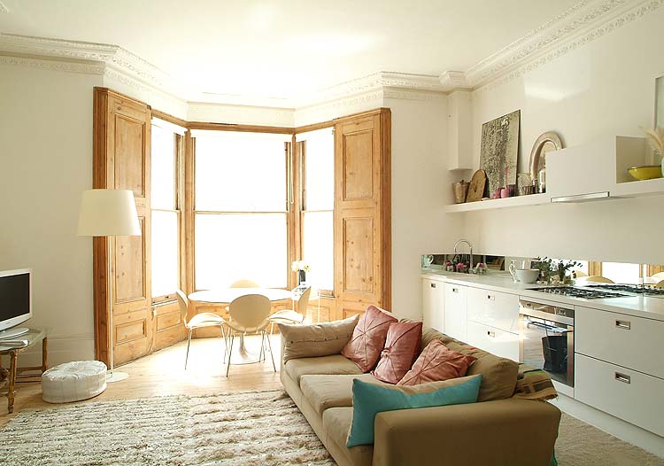 Coveted Crib: A Victorian Studio in London Coveted Crib: A Victorian Studio in London
