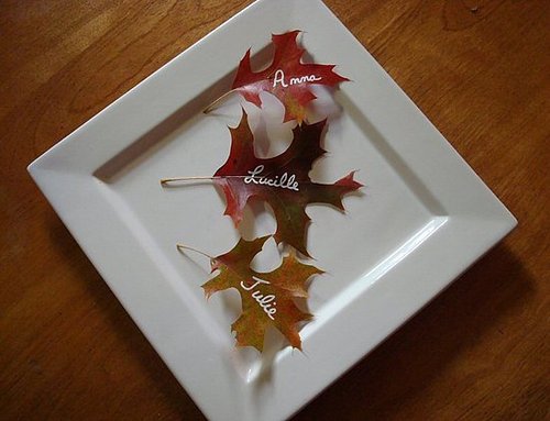 Cool Idea: Leaves Placecards