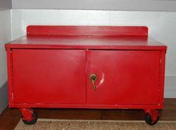 Before and After: Au Revoir Rouge