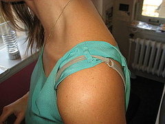 Simply Fab: Bra Strap Secret Snap