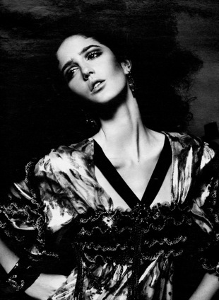 V Magazine and Ford Models Join Forces on a Model Search