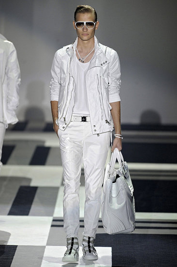 Spring/Summer 2010 Milan Menswear Fashion Week Spring/Summer 2010 Milan Menswear Fashion Week