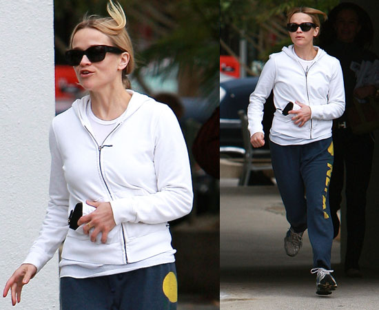 Reese Witherspoon Working Out