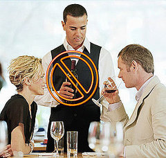 Dating Diet Tip: Have a Glass of Wine, Not a Bottle 