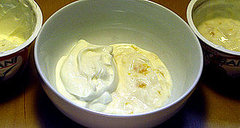 Healthy Eating Tip: Mix Plain and Fruit Yogurts