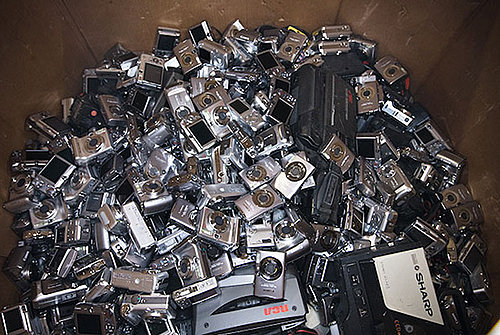 Daily Tech: See a US Gadget Recycling Plant In Action