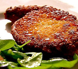 Fast & Easy Recipe for Crunch Pork Chops With Spinach Salad