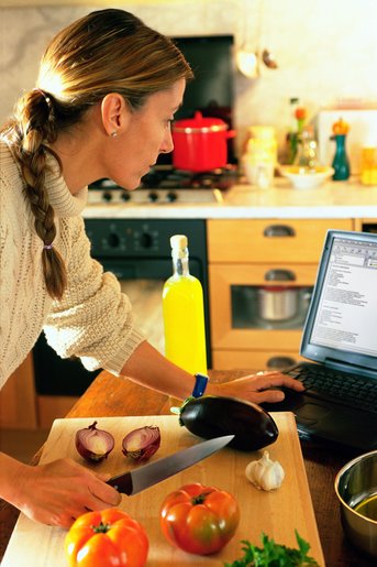 Do You Judge a Recipe Based on Its User Rating? Do You Judge a Recipe Based on Its User Rating?