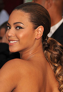 Beyoncé at Oscars 2009: Photo of Hair and Makeup