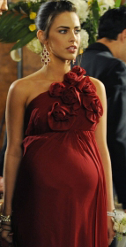 90210 Style: Adrianna Duncan 