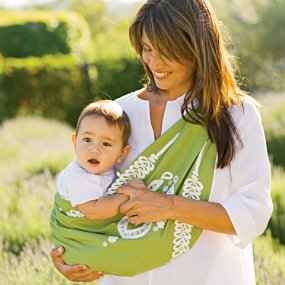 Win One of Five Serena & Lily Spring Slings!