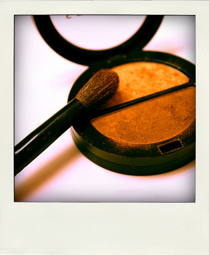 How-To: Instant Shimmer Lotion 