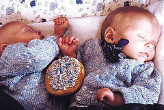 Tips for Twin Nursery Decorating