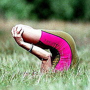 Unemployeds Find Spirituality and Low Rent at Yoga Ashrams