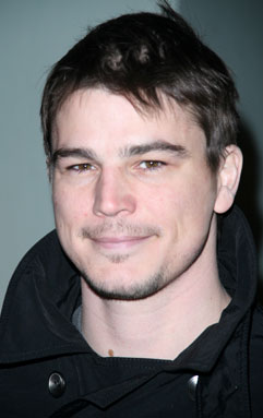 Roundup Of The Latest Entertainment News Stories — Josh Hartnett in Hospital Under Observation For Gastrointestinal Problem
