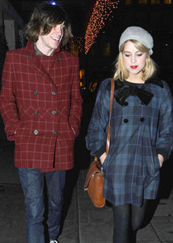 Roundup Of The Latest Entertainment News Stories — Max Drummey and Peaches Geldof's Marriage Was a Publicity Stunt