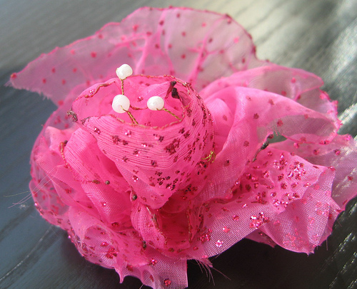 BROOCH