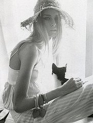 Hana Soukupova does Vogue France