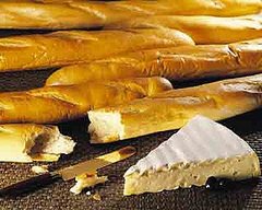 The French Sleep and Eat Better Than Anyone The French Sleep and Eat Better Than Anyone