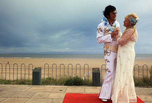 Oh Snap! Wedding Dreams Come True in Blue Hawaii 