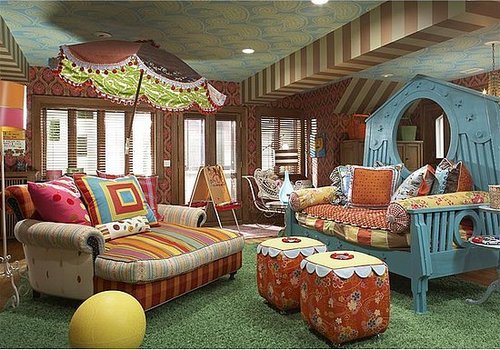 Love It or Hate It? Busy Mansion Playroom