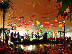 How-To: Decorate With Parasols How-To: Decorate With Parasols