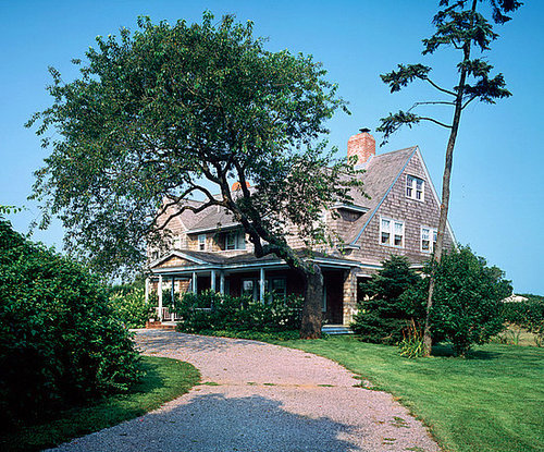 On the Market: Grey Gardens For Summer Rental