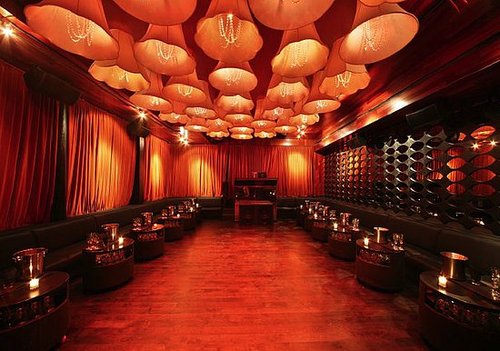 Get the Look: Clustered Lampshades at Mr. West