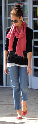 Celeb Style: Jessica Alba