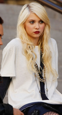 Gossip Style: Jenny Humphrey 