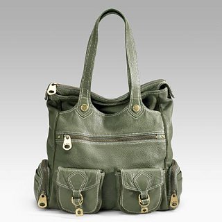 FabSugar Spring Handbag Giveaway!