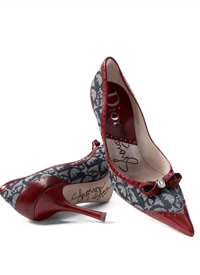 Fab Flash: Celebs Donate Shoes for a Good Cause