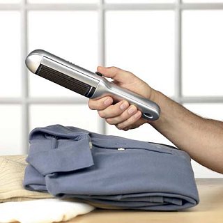 Simply Fab: Self Cleaning Lint Brush 
