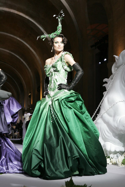 Modelwalk_Tony_14482484_600 Modelwalk_Tony_14482484_600