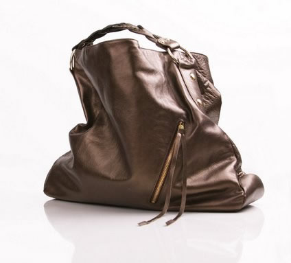 minna_bronze minna_bronze