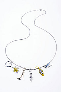 Fab Flash: Stars Design Charms to Aid Cancer Research 