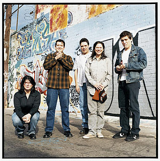 The Breeders Are Back: "We're Gonna Rise" 
