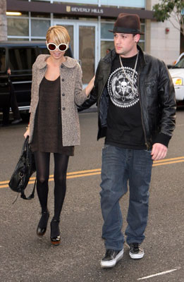Sugar Bits - Joel Madden Accused of Assault!