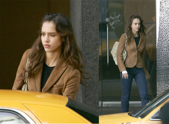Jessica Alba: Dreary On Set