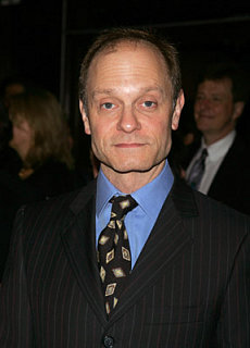 Sugar Bits - David Hyde Pierce Comes Out!